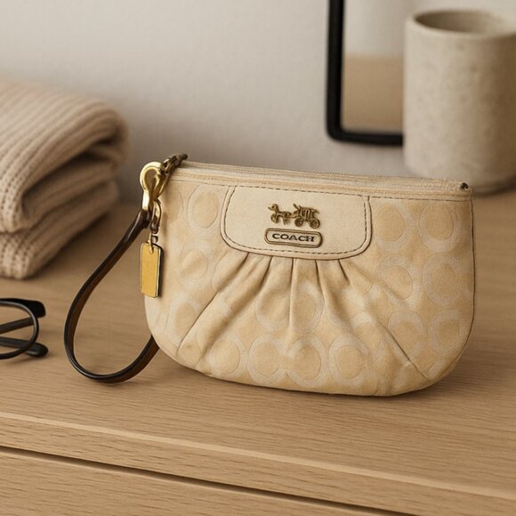 Coach Signature Satin Pleated Wristlet – Ivory / Cream – Very Used Condition - Picture 1 of 2